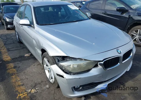 2013 BMW 328I z USA, uszkodzony, nr VIN WBA3C1G57DNR48431